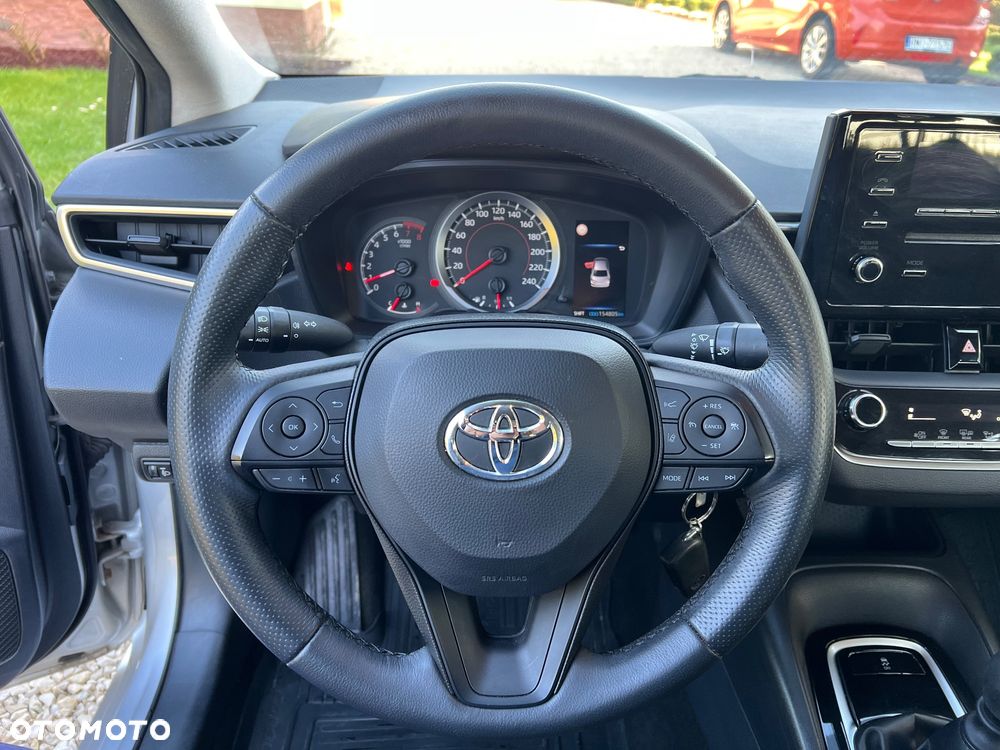 Toyota Corolla - 23