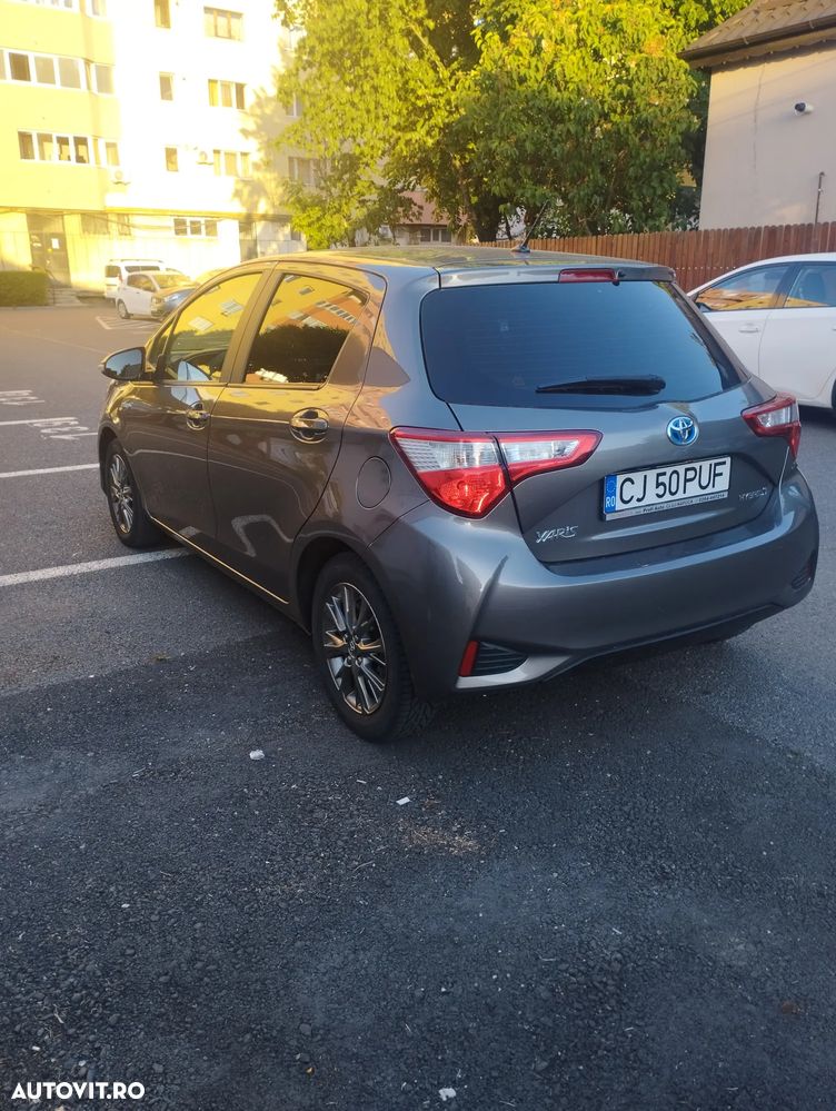 Toyota Yaris - 6