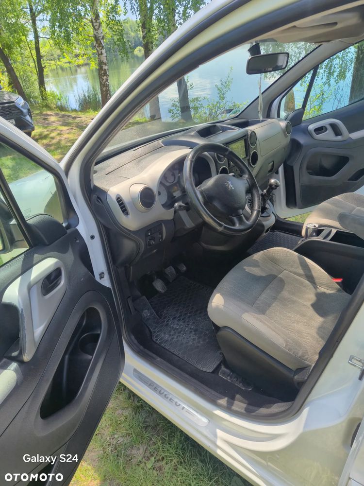 Peugeot Partner HDi FAP 90 Premium - 17