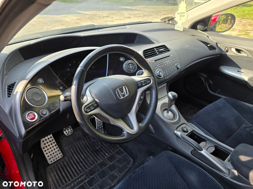 Honda Civic 1.8 Executive - 6