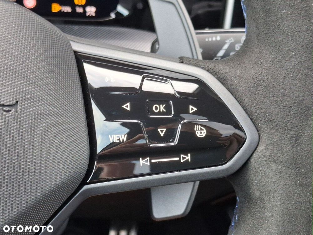 Volkswagen Golf Variant 2.0 TSI 4Motion R - 25