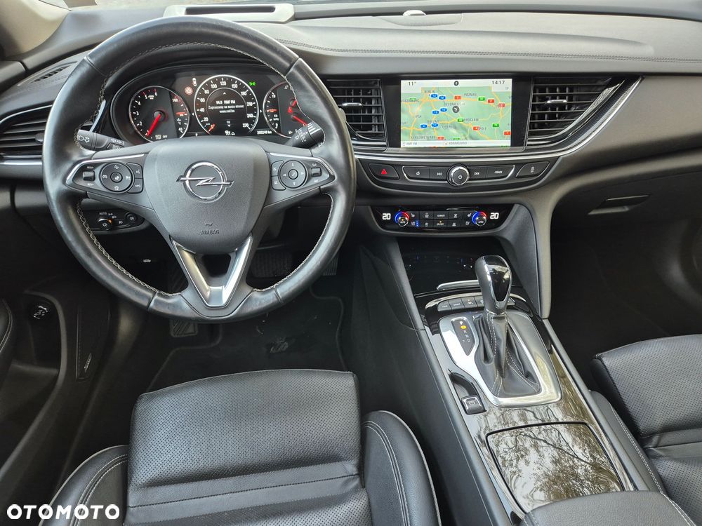 Opel Insignia Sports Tourer 2.0 BiTurbo Diesel 4x4 Business Innovation - 20