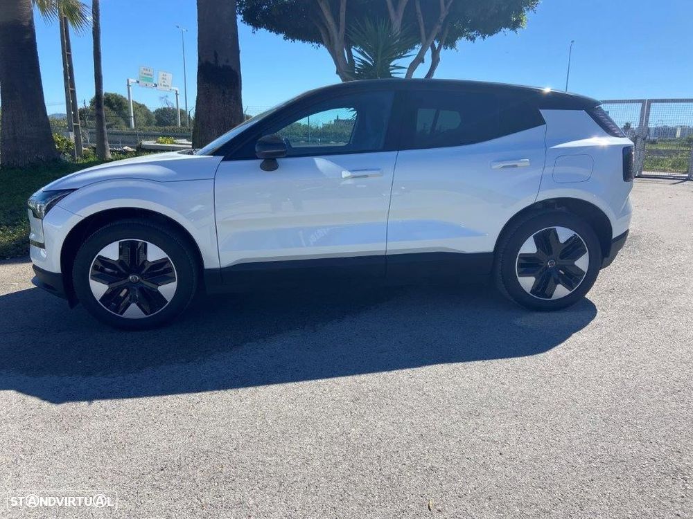 Volvo EX30 51 kWh Single Motor Plus - 3