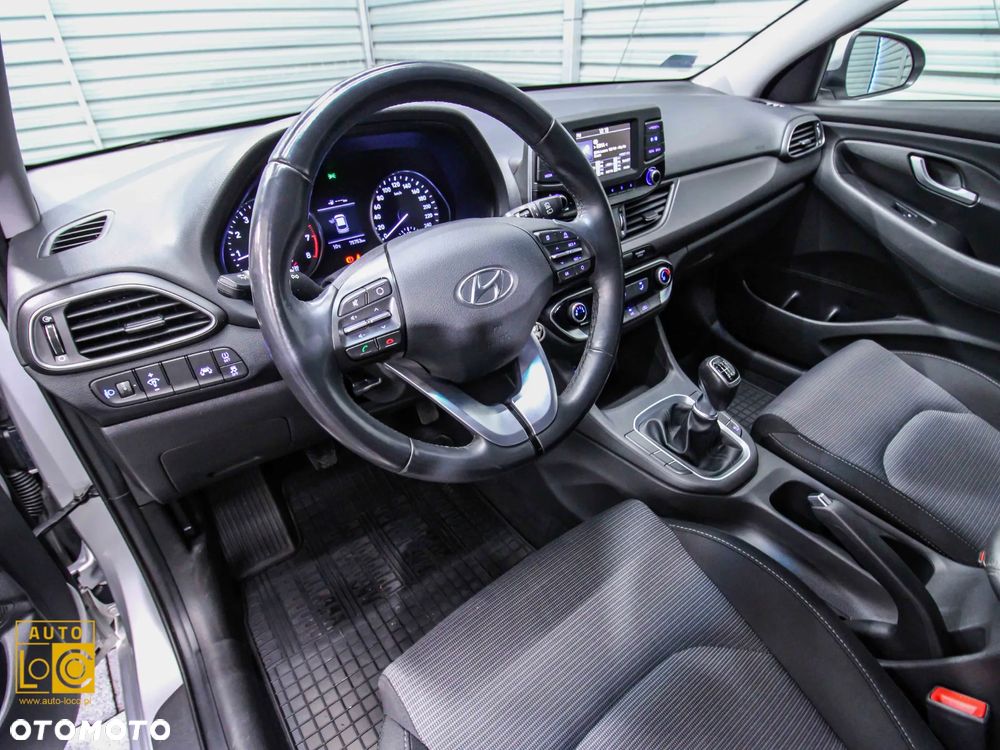 Hyundai i30 1.4 Comfort - 17