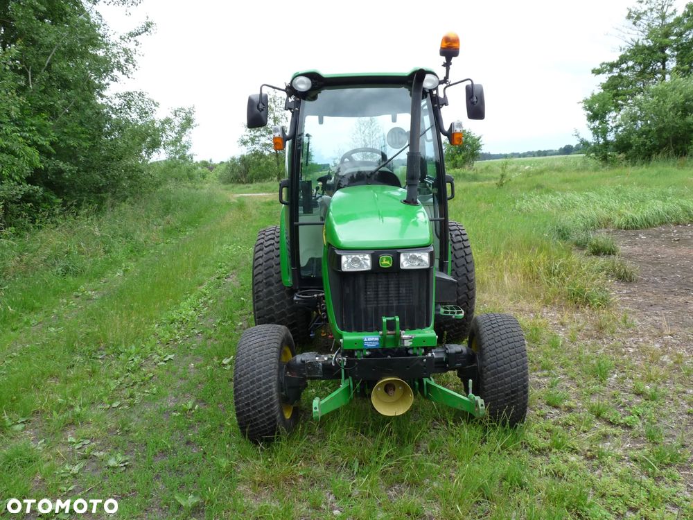 John Deere 4720 - 7