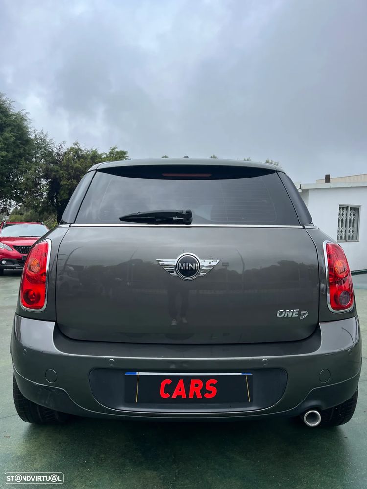 MINI Countryman One D - 6