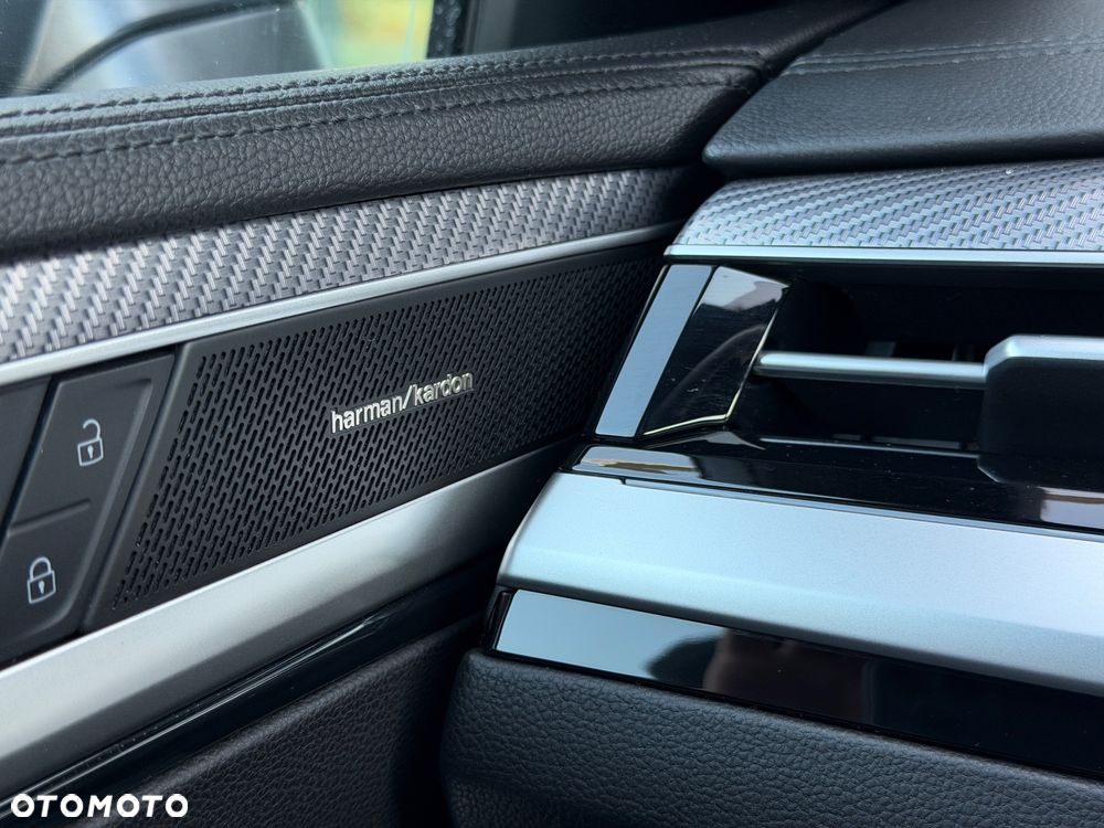 Volkswagen Arteon 2.0 TDI R-Line DSG - 25