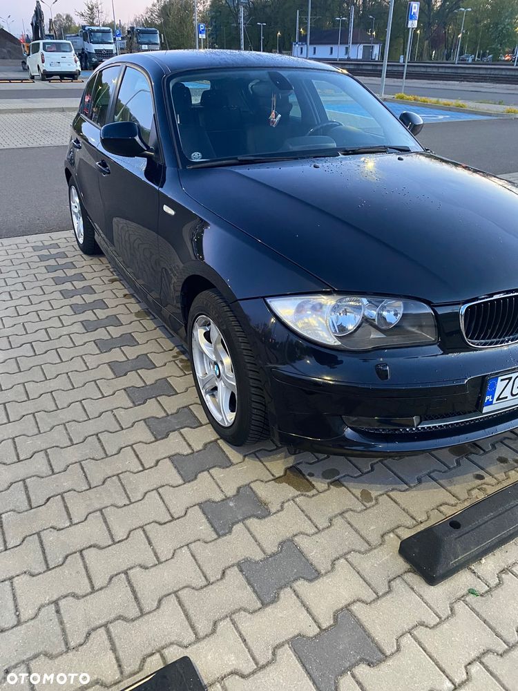 BMW Seria 1 118d DPF - 2