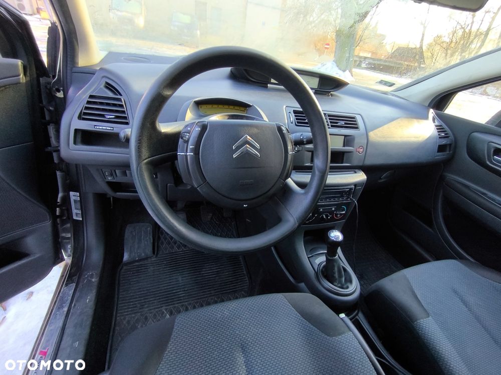 Citroën C4 - 8