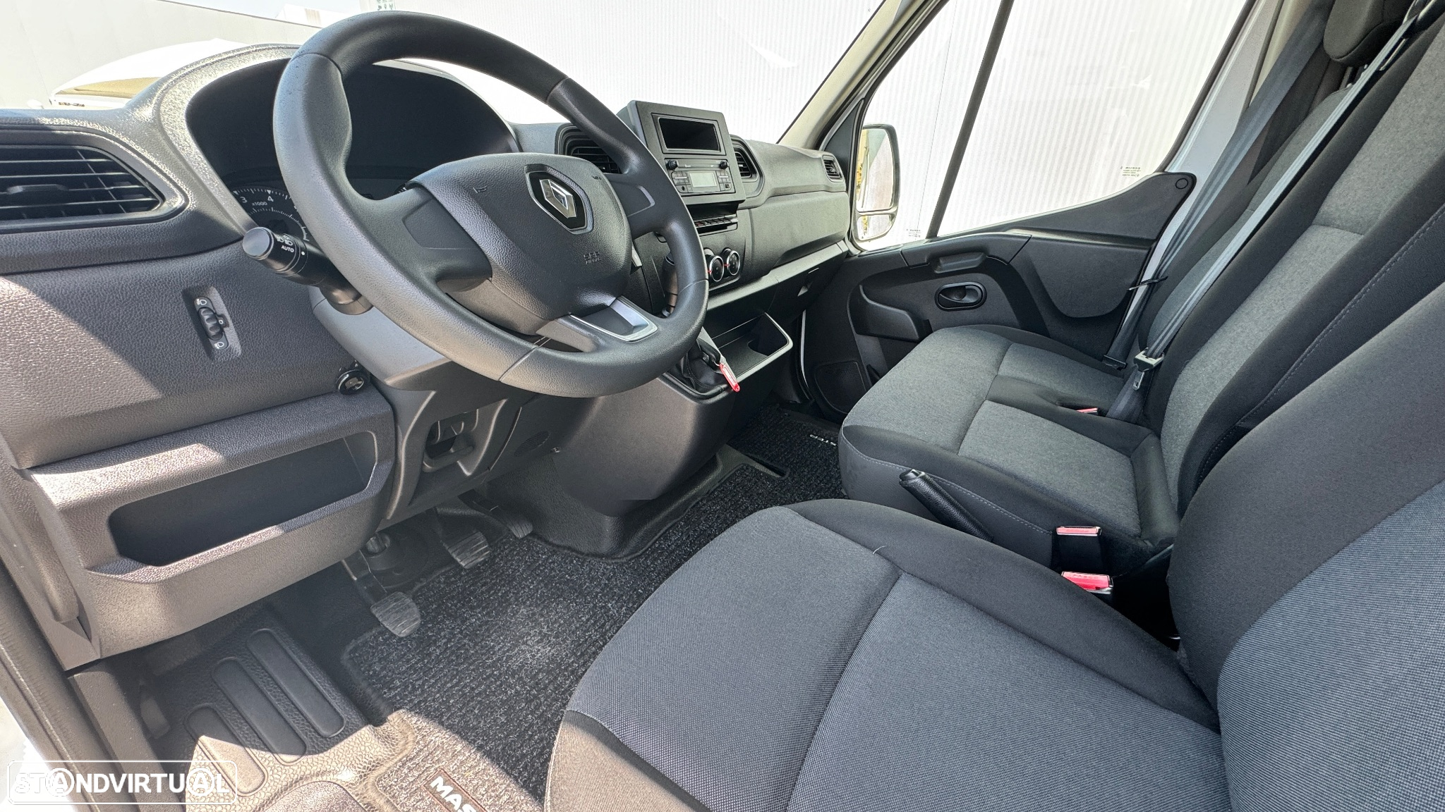 Renault Master 2.3 dCi L3 H2 Novo Modelo - 18