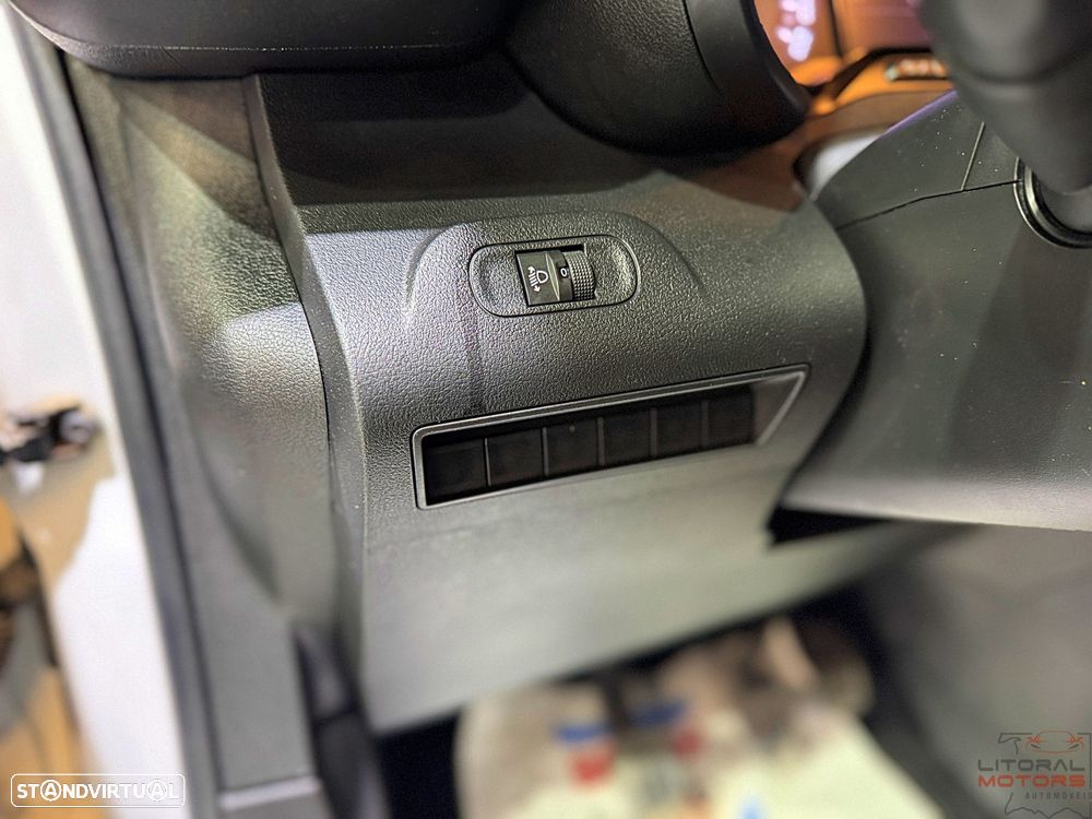 Fiat Doblo Outro - 17