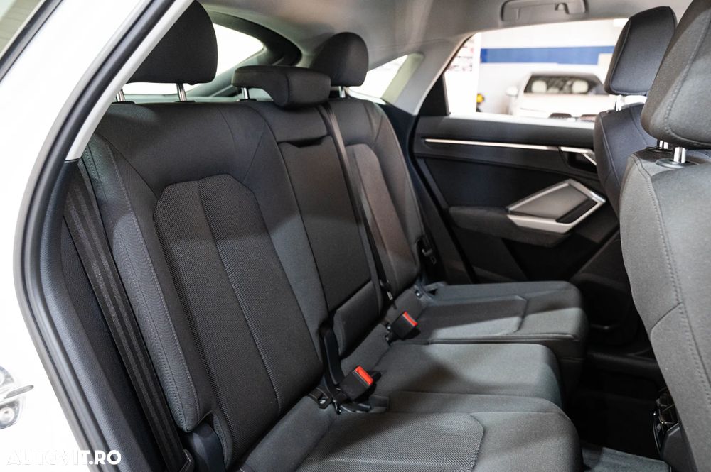 Audi Q3 45 TFSIe Sportback S tronic - 7