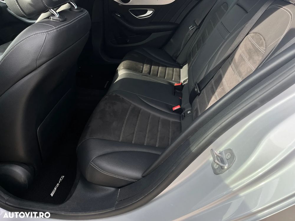 Mercedes-Benz C 200 9G-TRONIC - 11
