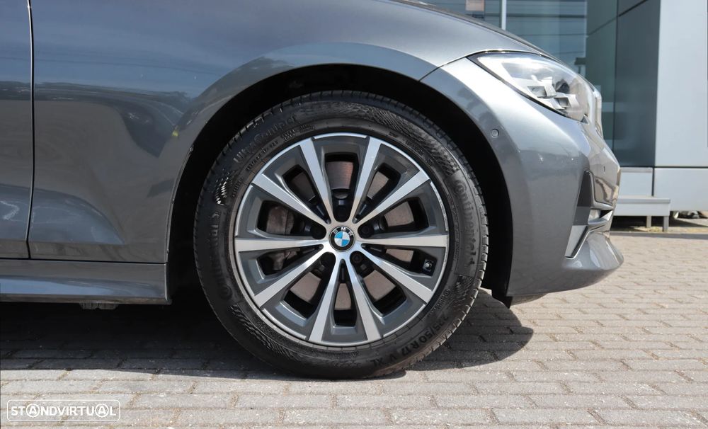 BMW 330 i Aut. Sport Line - 6