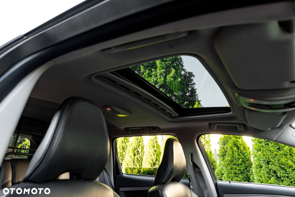 Volvo XC 70 D5 AWD Geartronic Summum - 25