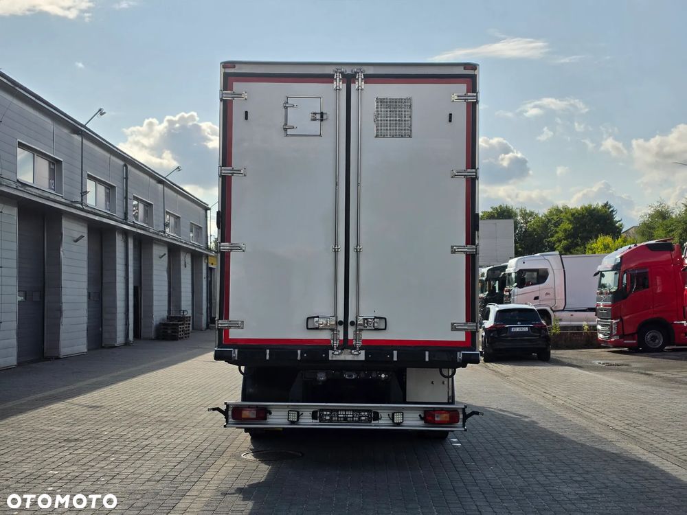 Volvo FH460 I SAVE / CARRIER 900/ KABINA SYPIALNA / CHŁODNIA KWIATOWA / SUPER STAN / 3 OŚ SKRĘTNA  / EURO 6 /SERWIS VOLVO / KONTENER KWIATOWY / - 8
