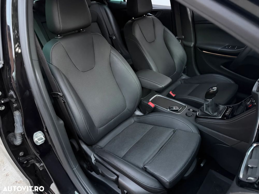 Opel Astra 1.6 D Start/Stop Ultimate - 21