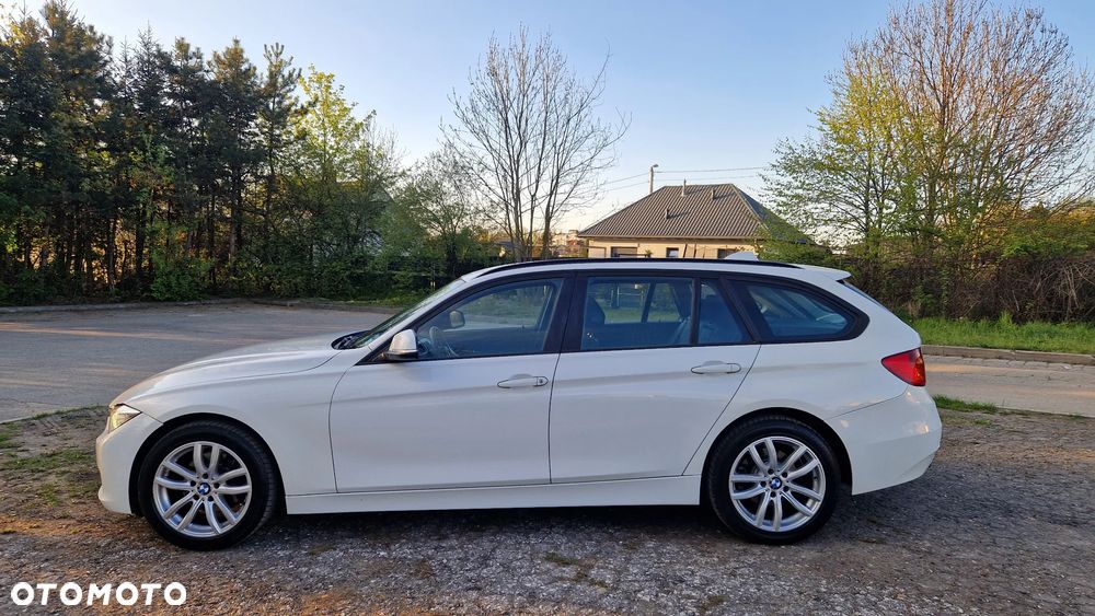 BMW Seria 3 320d Blue Performance Modern Line - 6