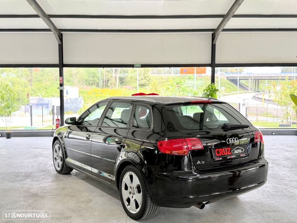 Audi A3 Sportback 1.6 Sport - 4
