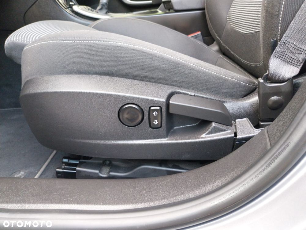 Opel Insignia 2.0 Business Edition - 26