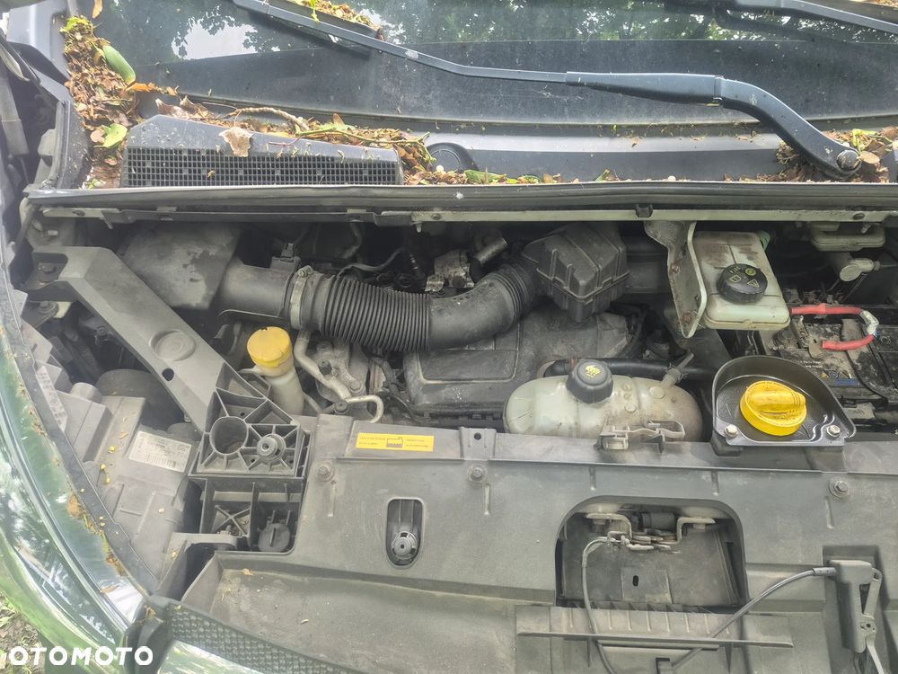 Opel Vivaro - 2