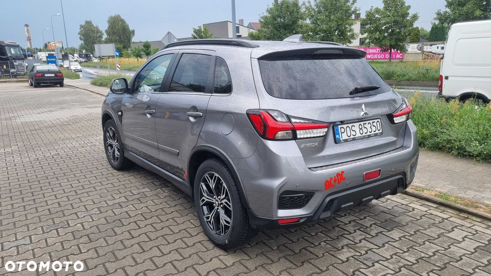 Mitsubishi ASX - 3