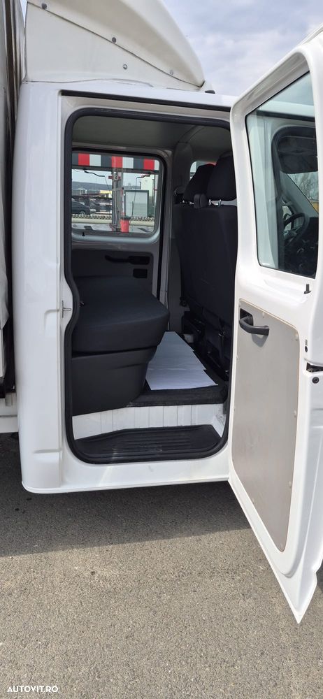 Volkswagen Transporter - 5