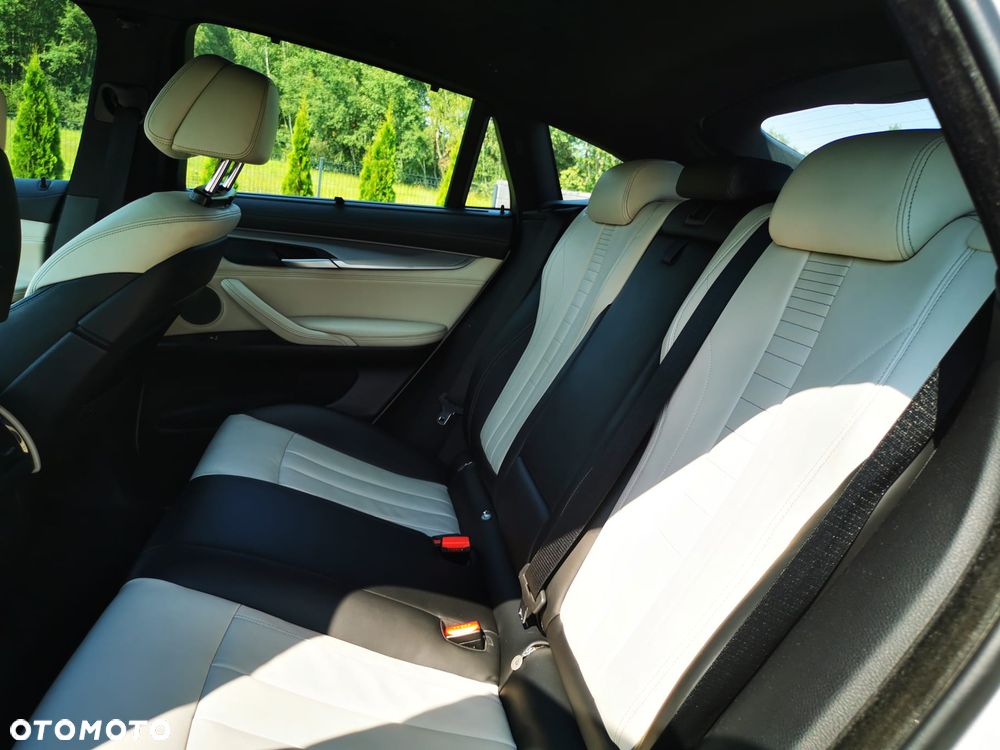 BMW X6 xDrive30d M Sport - 12