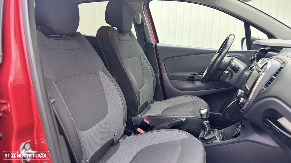 Renault Captur 1.5 dCi Exclusive XMOD - 5
