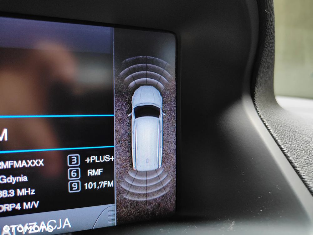 Volvo XC 70 - 22