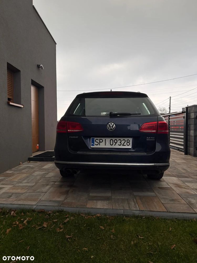 Volkswagen Passat 2.0 TDI DSG BlueMotion Technology Comfortline - 5