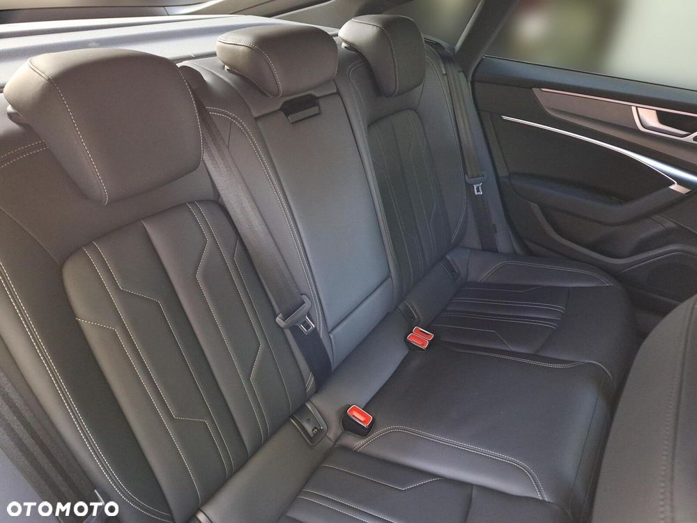 Audi A7 Sportback - 12