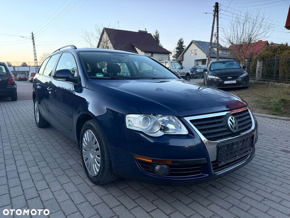 Volkswagen Passat Variant 1.6 FSI Comfortline - 2