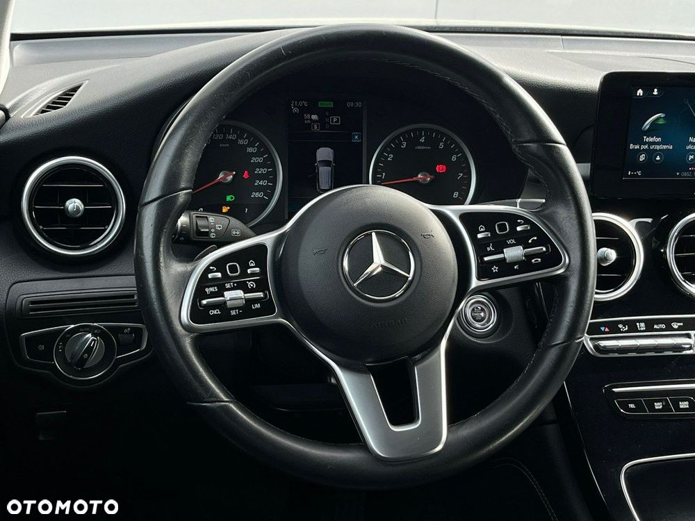 Mercedes-Benz GLC 300 e 4-Matic - 19