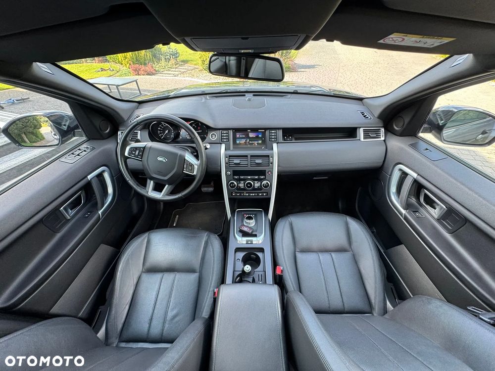 Land Rover Discovery Sport D150 R-Dynamic HSE - 27