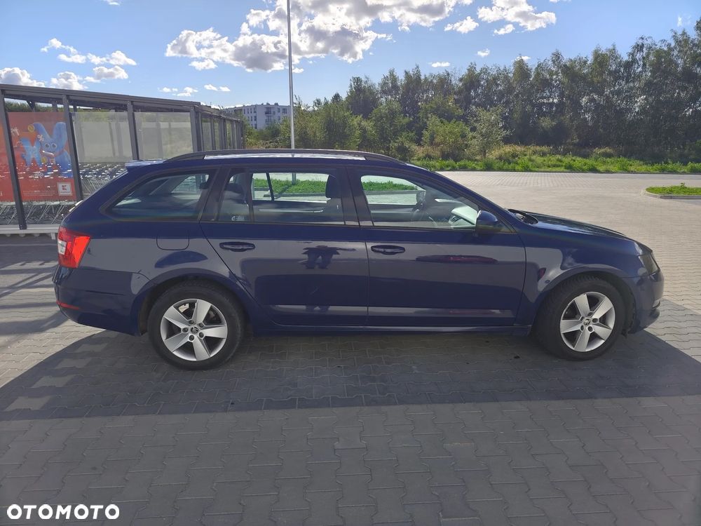 Skoda Octavia 1.6 TDI Ambition - 6