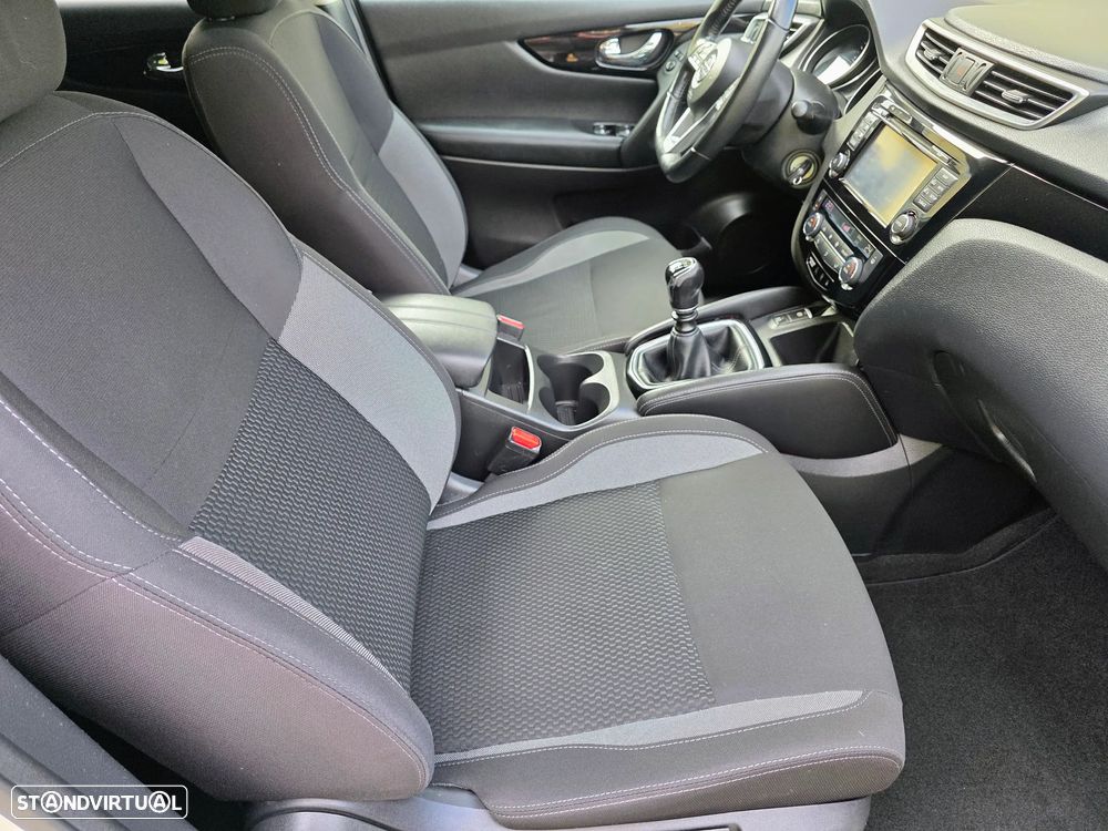 Nissan Qashqai 1.5 dCi N-Connecta - 45