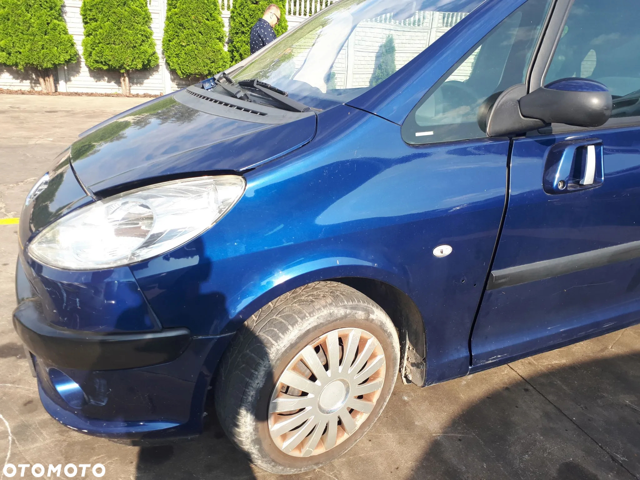 PEUGEOT 1007 1.6 16V 05-09 BŁOTNIK PRZÓD PRZEDNI PRAWY EGED - 16