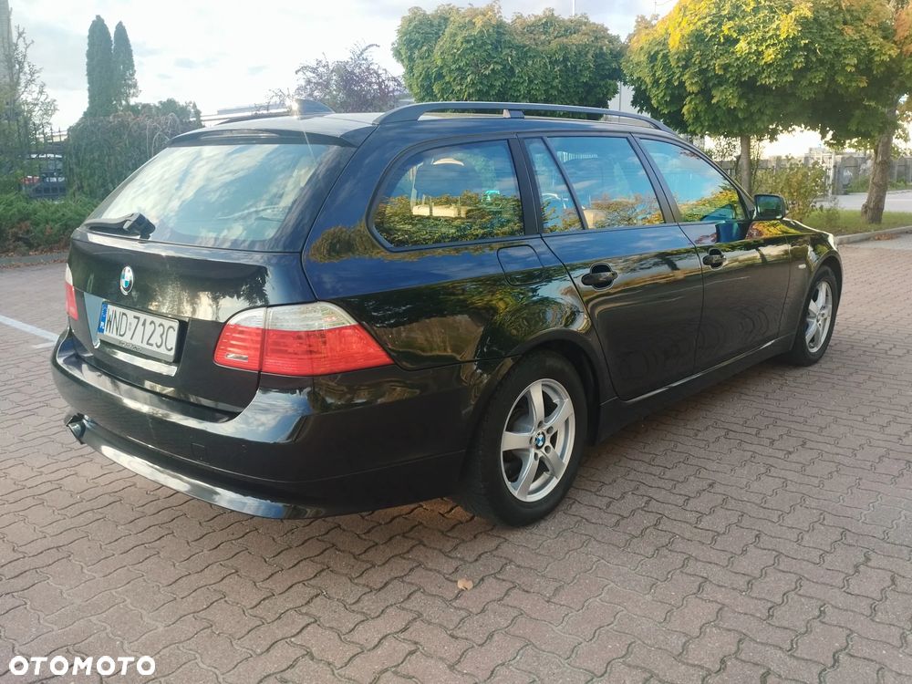 BMW Seria 5 520d Touring Edition Sport - 9