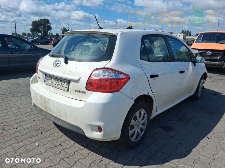 Toyota Auris 1.4 D-4D 2010 - 4