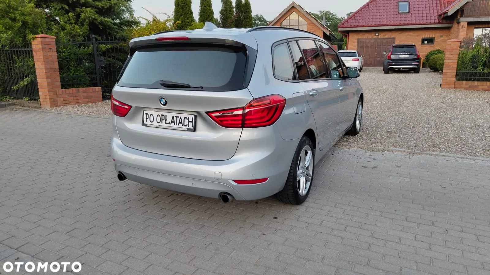 BMW Seria 2 220d Active Tourer M Sport - 3