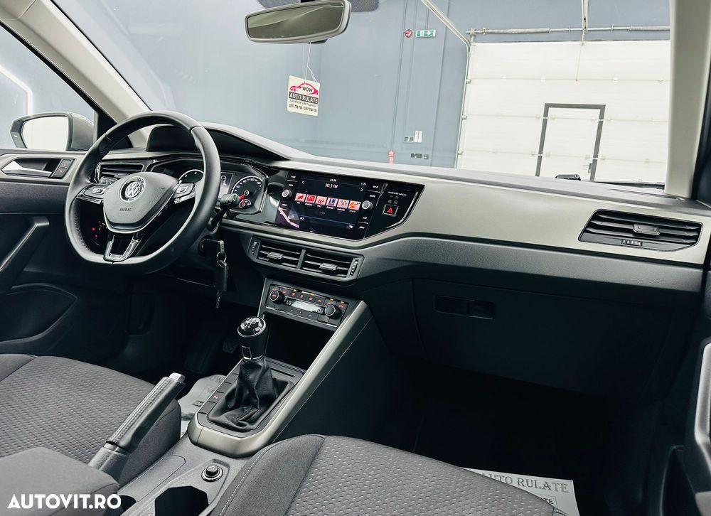 Volkswagen Polo 1.6 TDI SCR Comfortline - 21