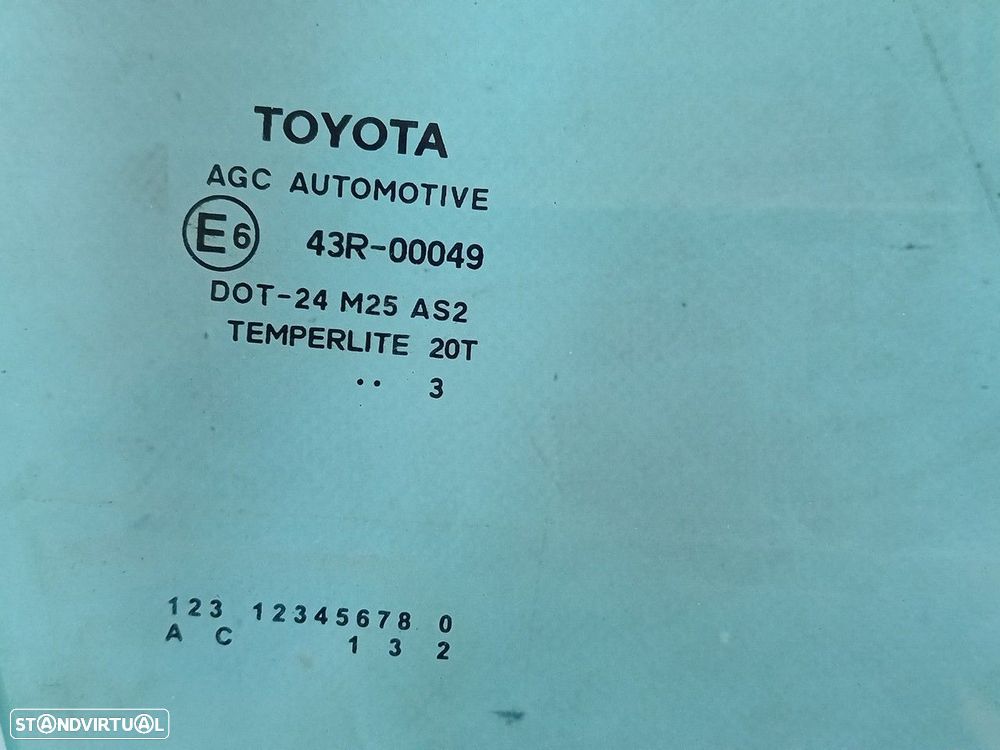 Vidro porta frente direita TOYOTA Auris Touring Sports (_E18_) - 2