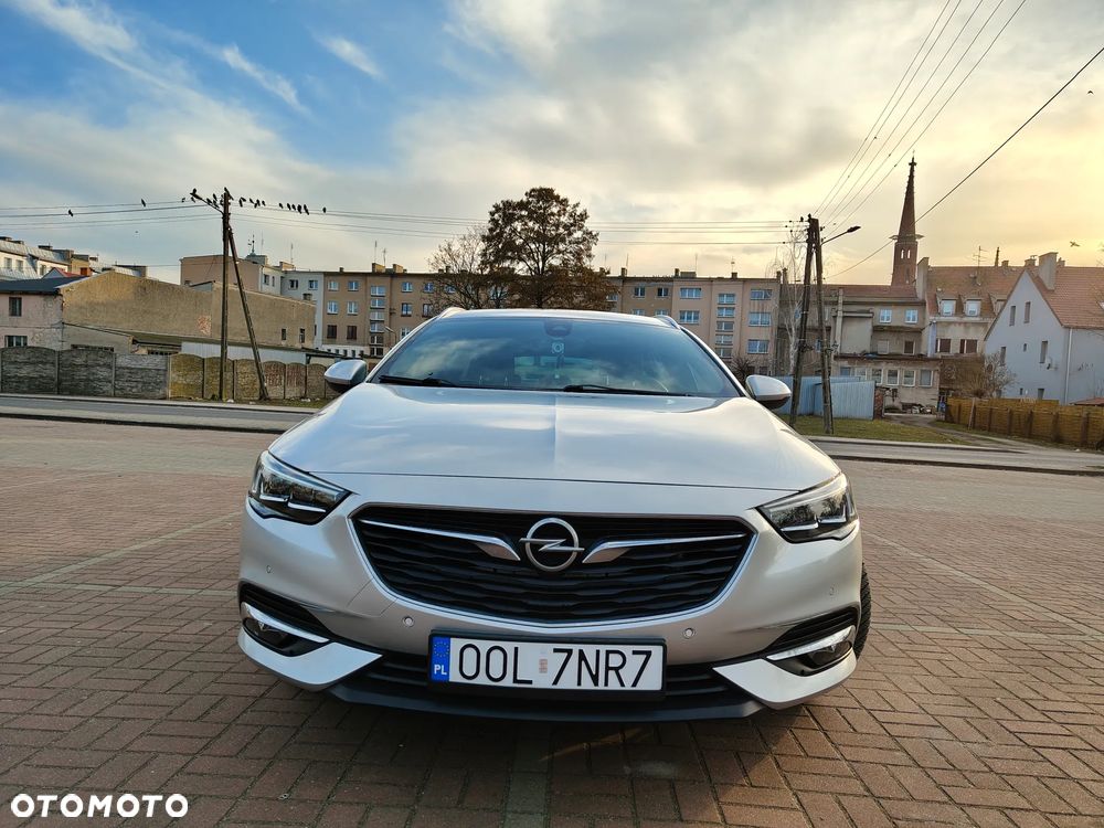 Opel Insignia 2.0 BiTurbo 4x4 Business Innovation - 3