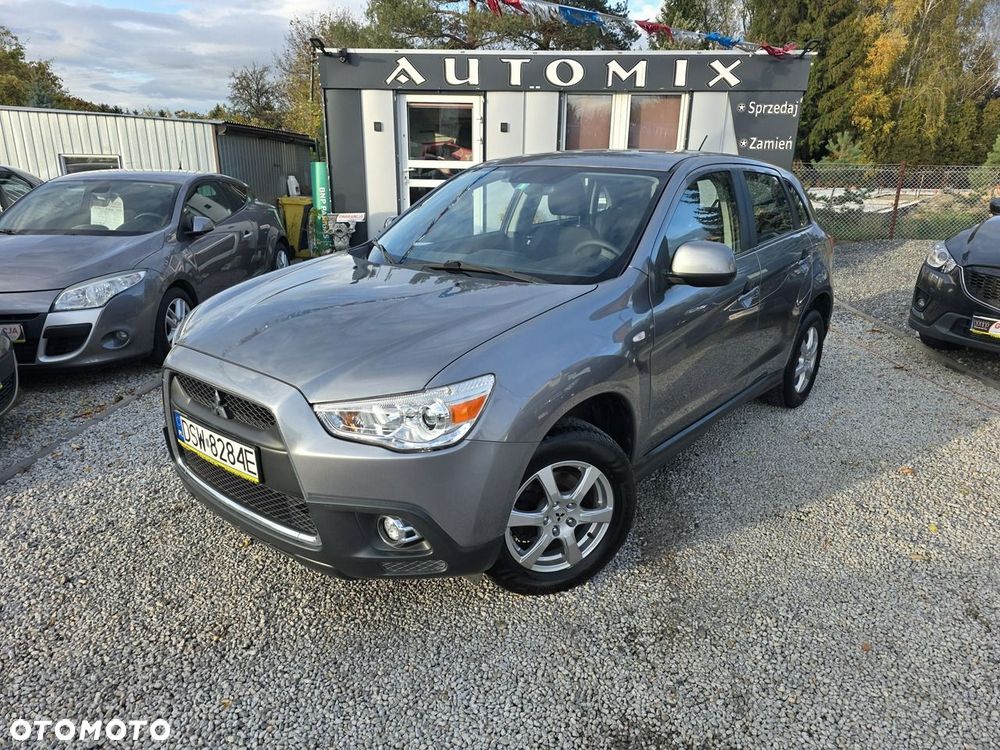 Mitsubishi ASX - 5