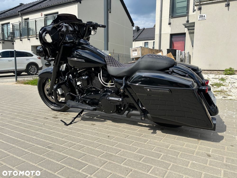 Harley-Davidson FLHXS Special - 2