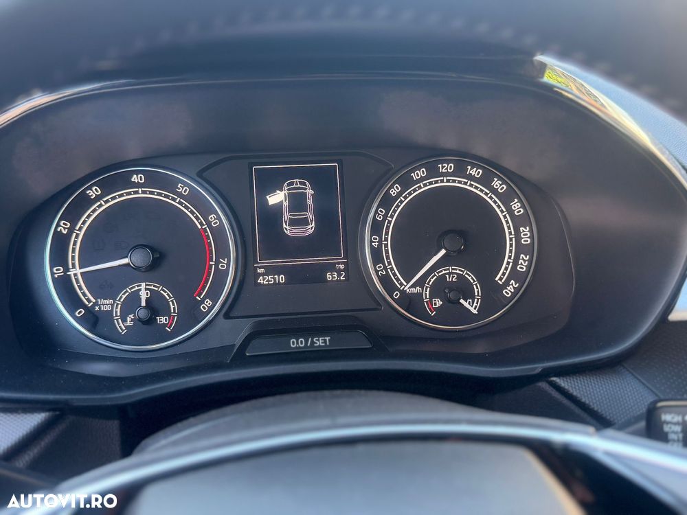 Skoda Fabia 1.0 TSI 110 CP Ambition - 17