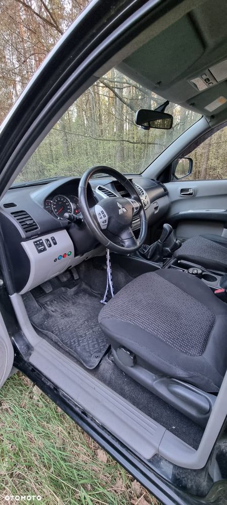 Mitsubishi L200 2.5 DID DC Intense HP - 29