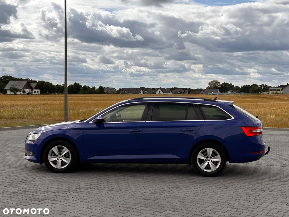 Skoda Superb 2.0 TDI DSG Active - 15