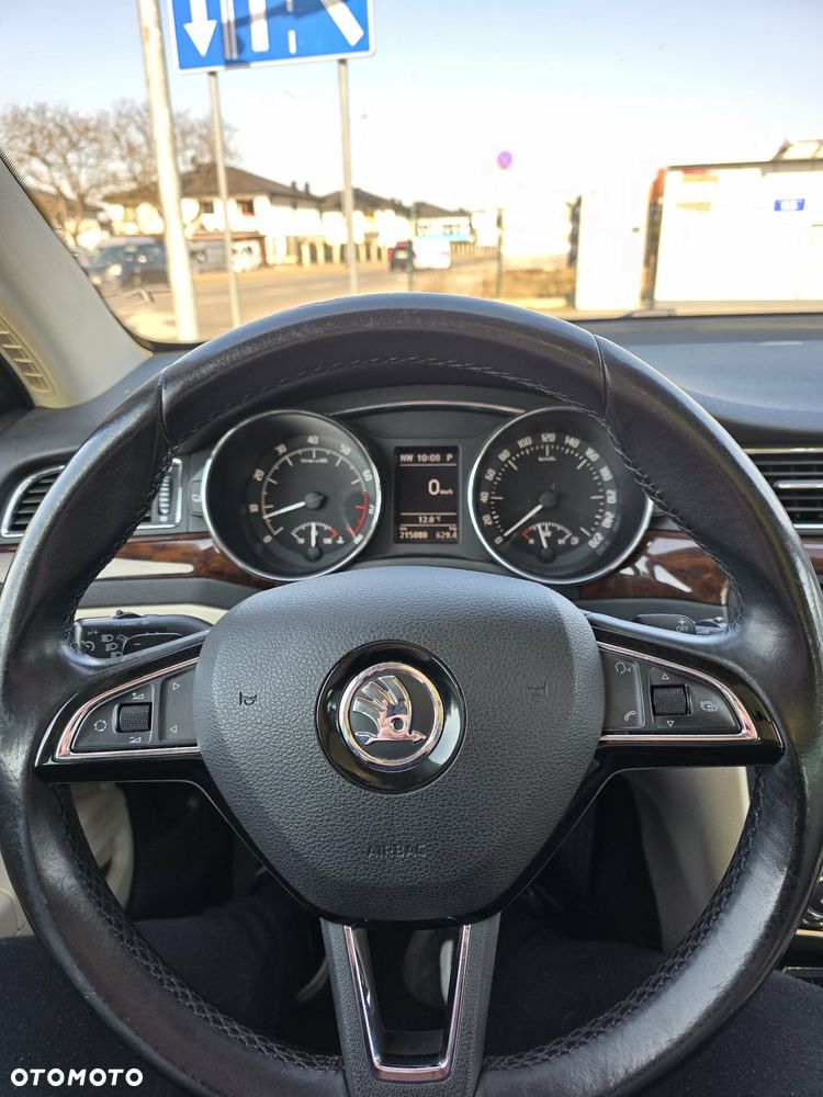 Skoda Superb 3.6 FSI 4x4 Platinum DSG - 17